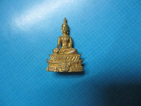 กริ่งหลวงพ่อพระใสกาไหล่ทอง