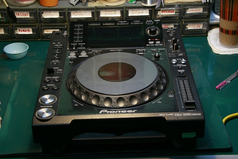 CDJ-2000NEXUS