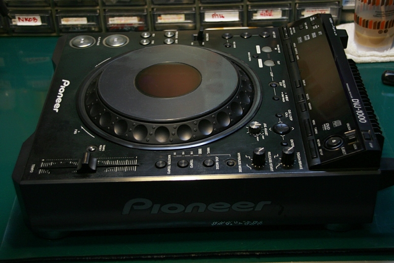 DVJ-1000