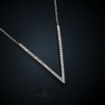 สร้อยคอทองคำขาว 18k gold plated พร้อมจี้ในตัวประดับเพชร CZ ดีไซน์สวยเก๋