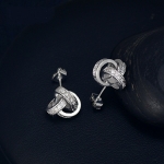 ต่างหูทองคำขาว 18k white gold plated ประดับเพชร CZ ดีไซน์เก๋ สวยน่ารักมากค่ะ