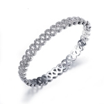 กำไลข้อมือทองคำขาว 18k white gold plated ประดับเพชร CZ ดีไซน์ทันสมัย สวยมากค่ะ