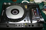 CDJ-2000