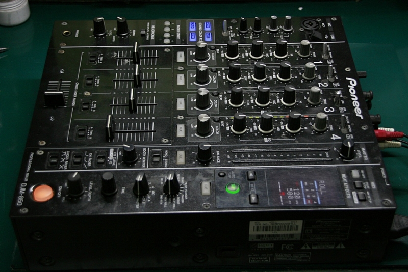 DJM-850