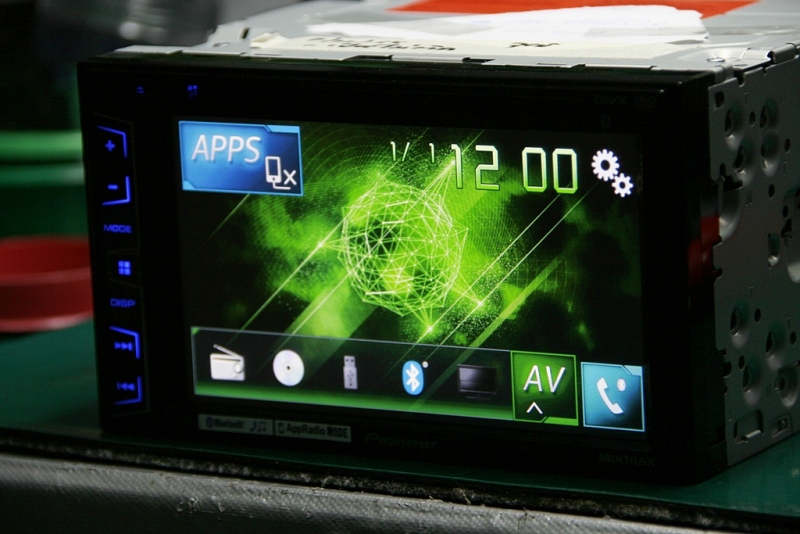 AVH-X2750BT