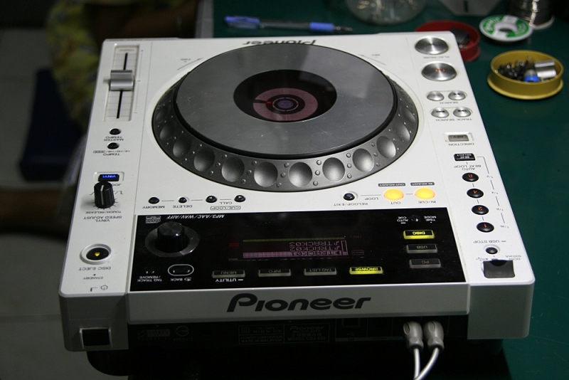 CDJ-850