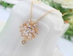 สร้อยคอทองคำ 18k Gold Plated ประดับด้วยจี้ห้อยคอเพชร CZ ดีไซน์สวยหรู