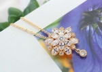 สร้อยคอทองคำ 18k Gold Plated ประดับด้วยจี้ห้อยคอเพชร CZ ดีไซน์สวยหรู