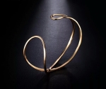 กำไลข้อมือทอง 18k Gold Plated ประดับเพชร CZ เปล่งประกาย