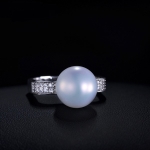 แหวน 18k Platinum Plated ประดับเพชร CZ และหัวแหวนทุกสังเคราะห์