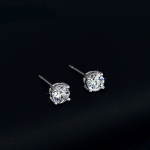 ต่างหูทองคำขาว 18k white gold ประดับเพชร 0.5 ct. ขนาด 5 มม.