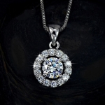 สร้อยคอทองคำขาว 18k white gold พร้อมจี้ห้อยคอเพชร CZ ดีไซน์ยอดนิยม