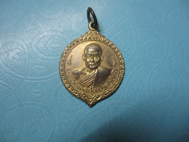 หลวงพ่อวันวัดคงคาปี20กาไหล่ทอง(2)