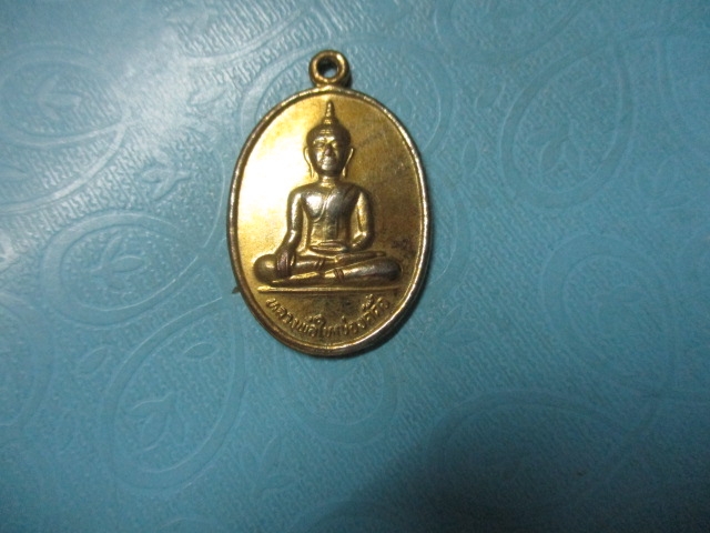 หลวงพ่อใหญ่องค์ตื้อวัดพระโตกาไหล่ทอง