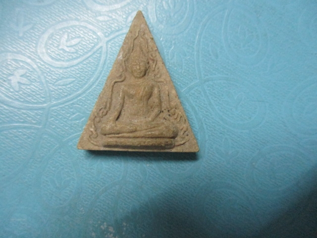 ผงนางพญามหาเศรษฐีวัดโพธิ์ตะควน(2)