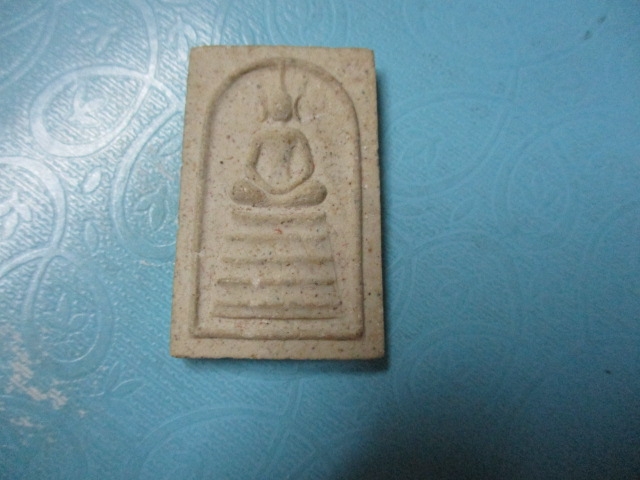 ผงสมเด็จ5ชั้นหลวงปู่เครื่องวัดเทพสิงหารรุ่นเสาร์5