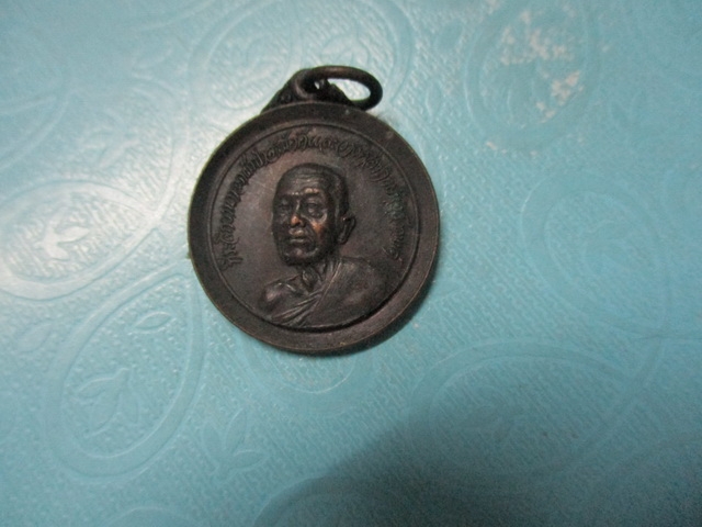 พระอาจารย์สืบวัดกุฎิทองปี19(1)
