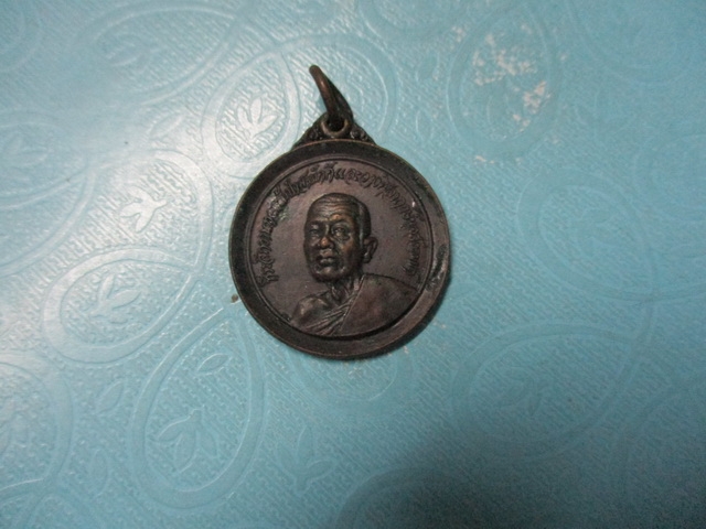 พระอาจารย์สืบวัดกุฎิทองปี19(2)