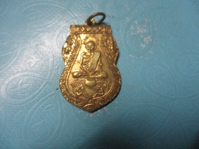 หลวงพ่อวัดกร่างเนื้อทองเหลือง