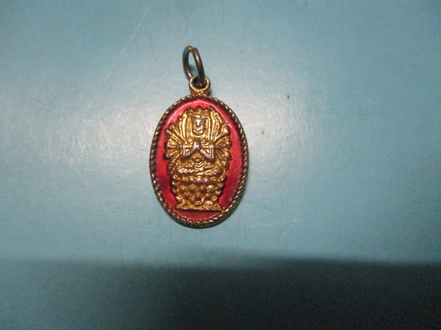 พระโพธิสัตย์พันมือกาไหล่ทองลงยา พระโพธิสัตย์พันมือกาไหล่ทองลงยา