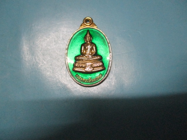 พระพุทธรัตนมงคลวัดกระเพรากาไหล่ทองลงยา
