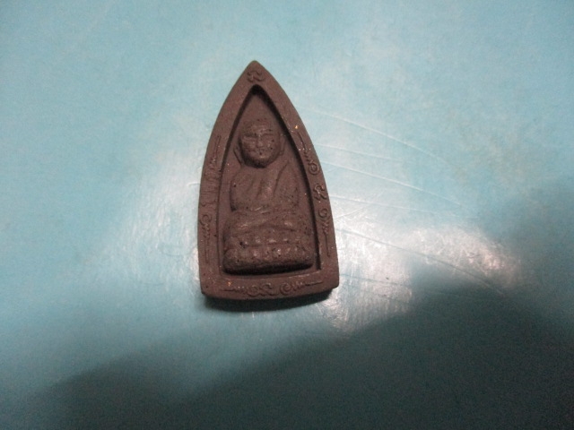 ผงหลวงปู่ทวดวัดทรายขาว