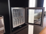 ขายปลีกขายส่งตู้เย็นเล็กประตูกระจกใสตู้เย็นโรงแรมมินิบาร์ Mini Bar Glass Door Mi