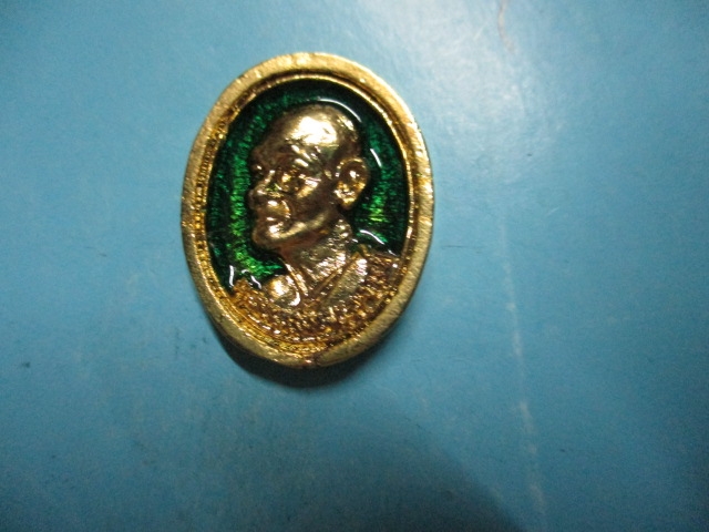 หลวงพ่อแพรุ่นสร้างสะพานท่าช้าง