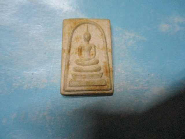 ผงสมเด็จโตวัดช่องลม