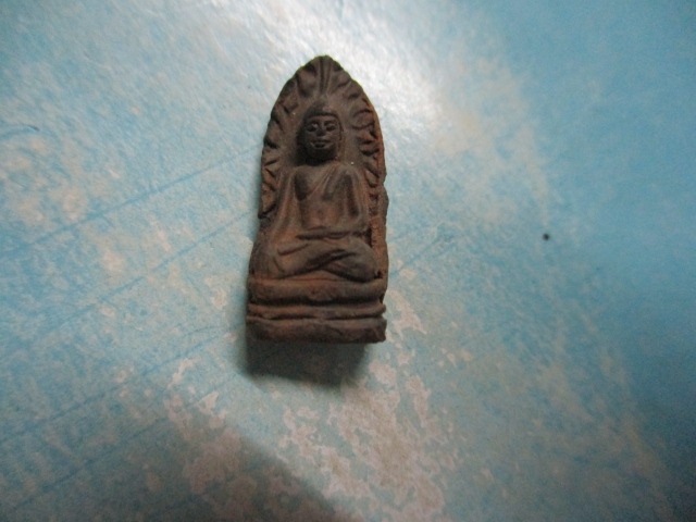 ดินพระรอดวัดมหาวันรุ่น1ยมกปาฎิหาริย์ปลุกเสกกุฎิพระสีวลีเชตวันมหาวิหารอินเดีย