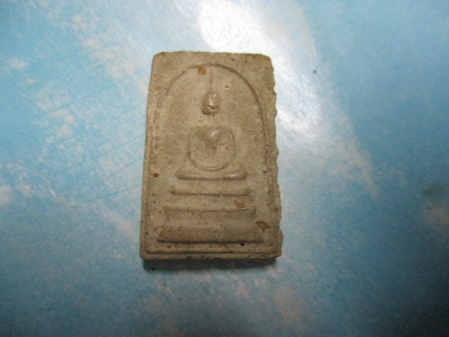 ผงสมเด็จวัดบางหลวงปี27