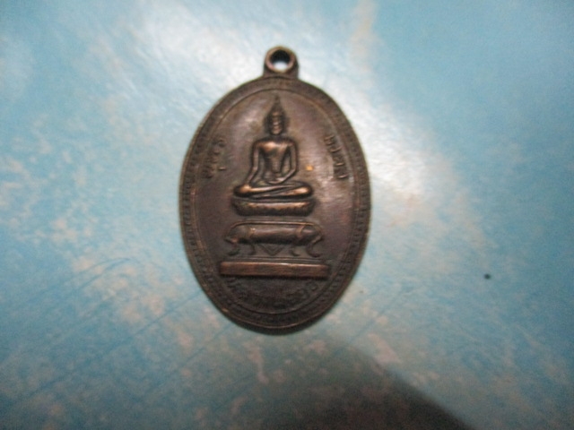 หลวงพ่อยอสระโบสถ์