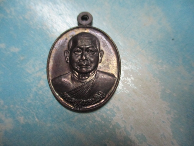 พระครูสุวรรณโพธิ์วัดโพธิ์ทองปี42