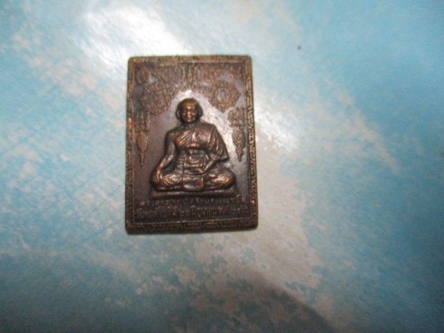 อาจารย์สร้อย-พระประธานวัดดอกบัวปี37