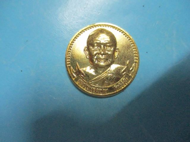 หลวงพ่อสมชายรุ่นสร้างเจดีย์กาไหล่ทองปี39