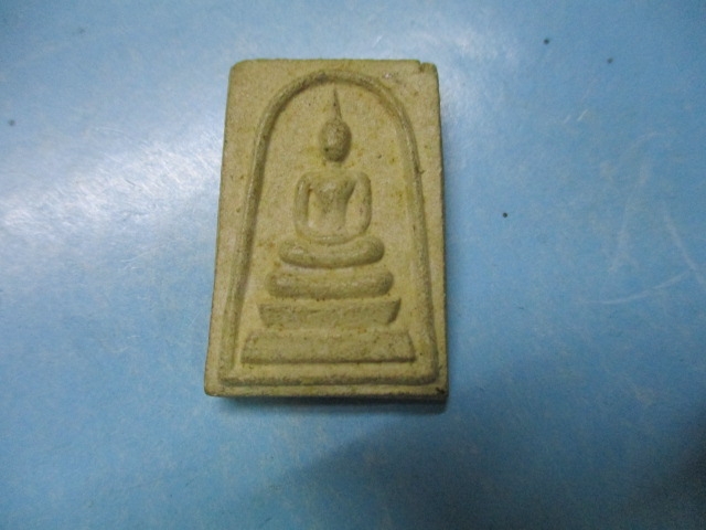 ผงสมเด็จโตวัดช่องลม