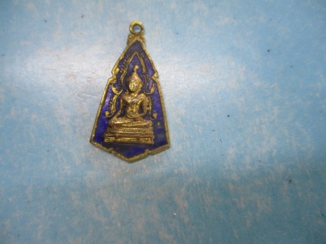พระพุทธชินราชกะไหล่ทองลงยา