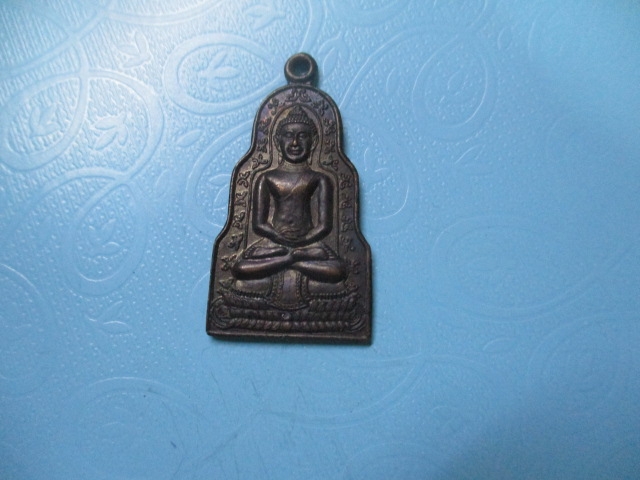 พระพุทธมิ่งเมืองวัดสุวรรณาวาสปี42