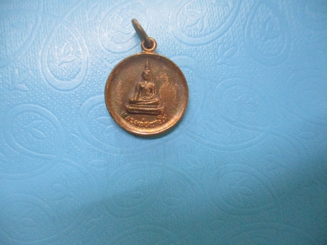 หลวงพ่อพระใสวัดโพธิ์ชัยปี44(2)