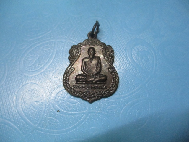 หลวงพ่อรุ่งเคราเหล็กวัดบางแหวน